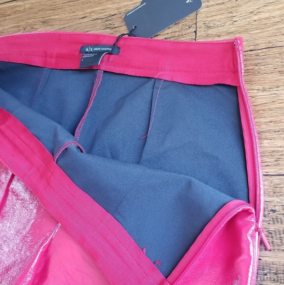 Armani Exchange Seamed Patent Leggings - Picture 6 of 12